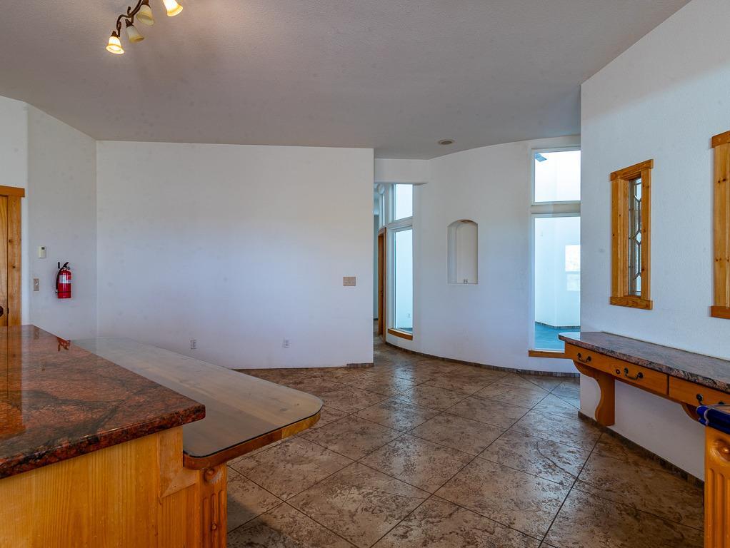 9883 Hernandez Drive