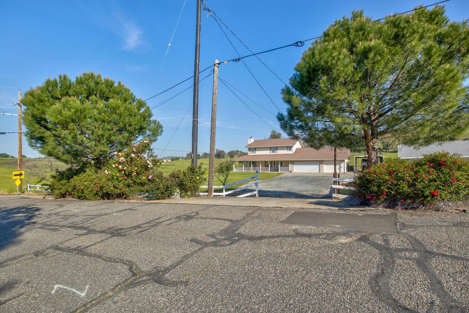 2265 Golfito Way