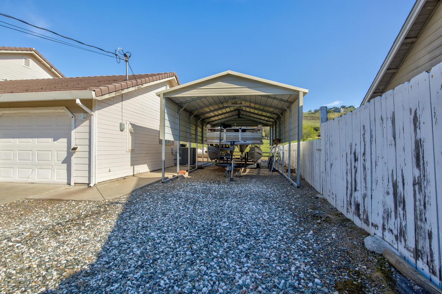 2265 Golfito Way