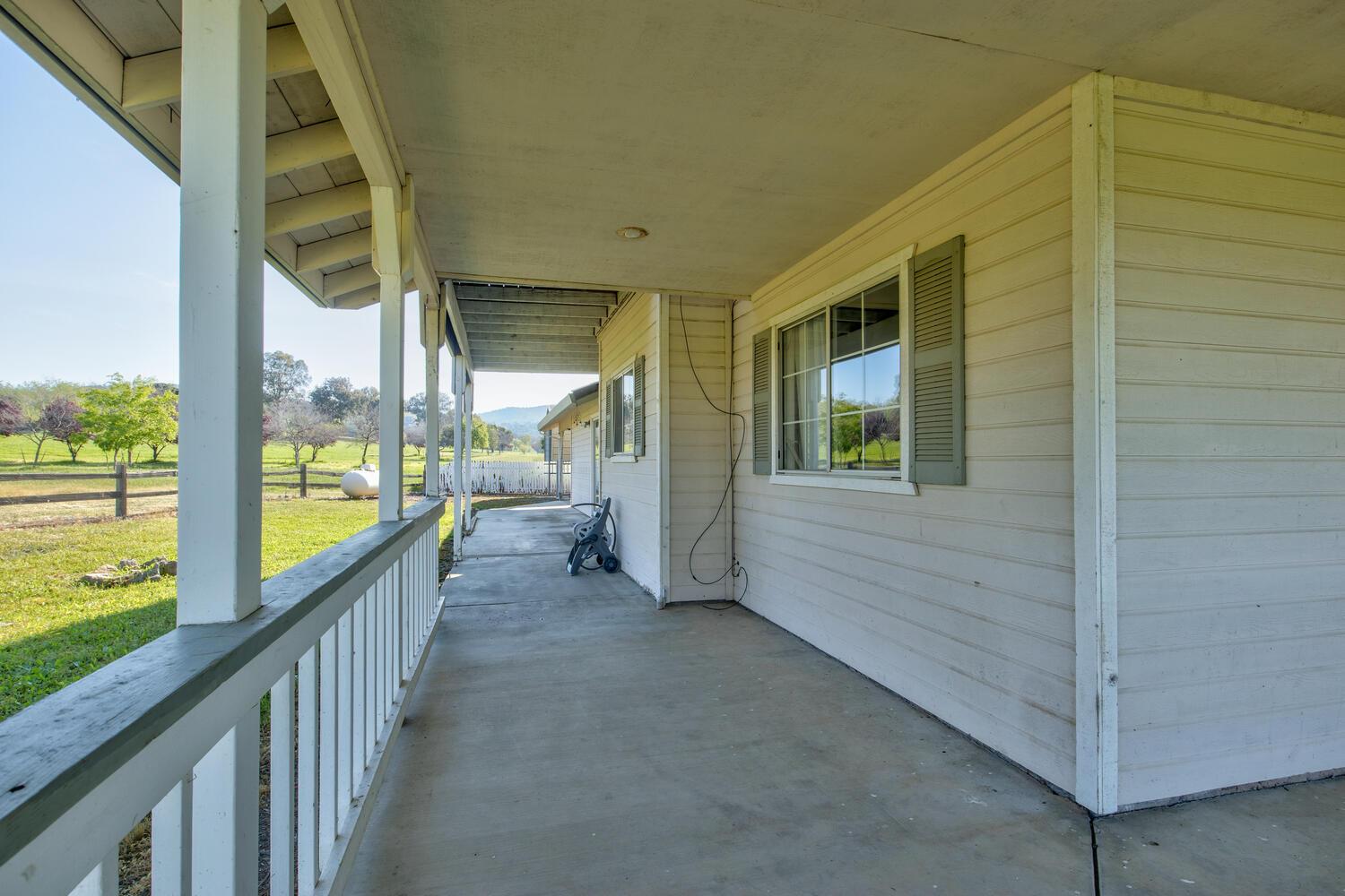 2265 Golfito Way