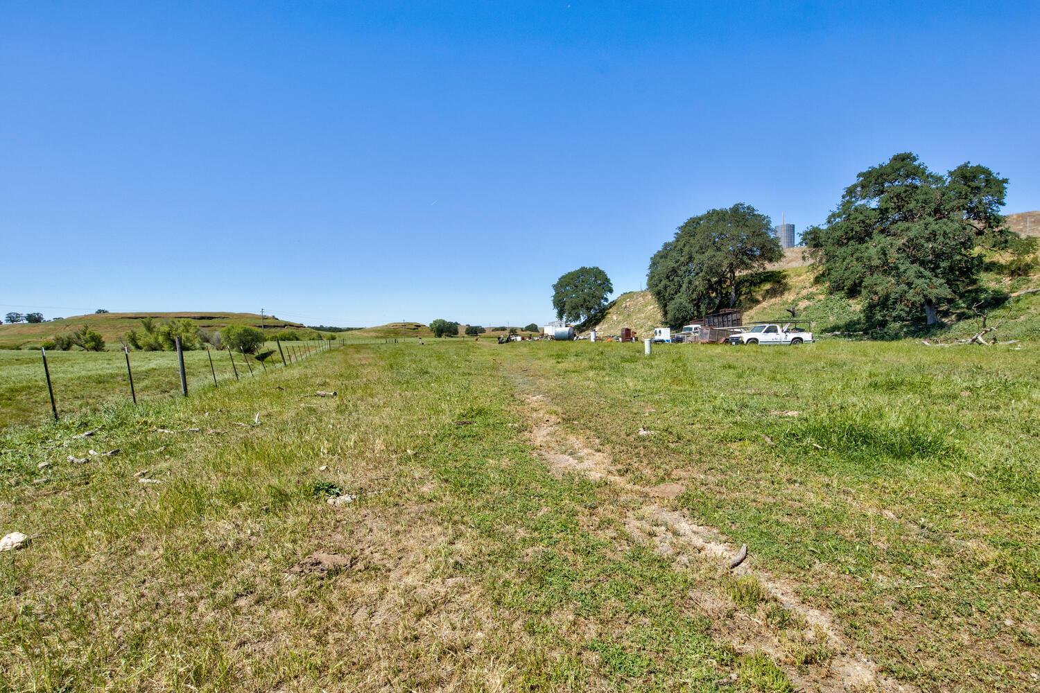 27900 Cooperstown Road