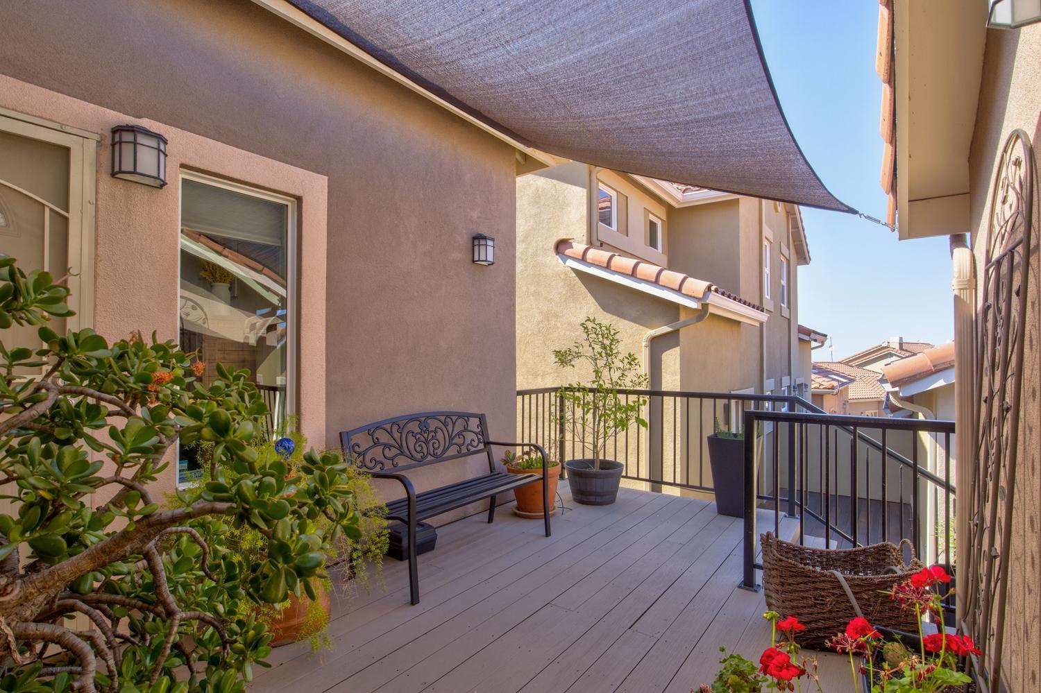 8420 Vista Verde