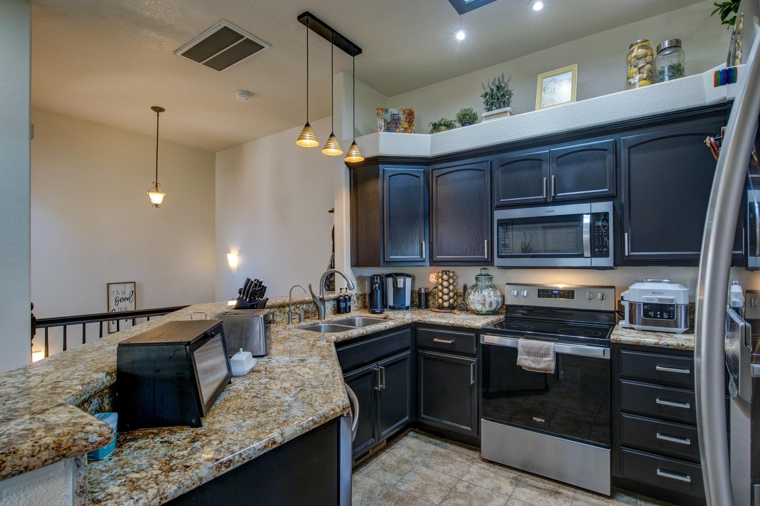 8420 Vista Verde