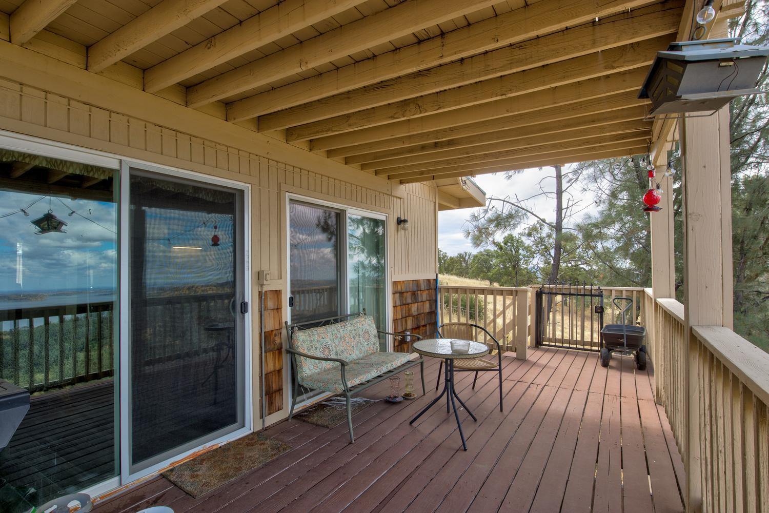 5874 Arbolada Drive