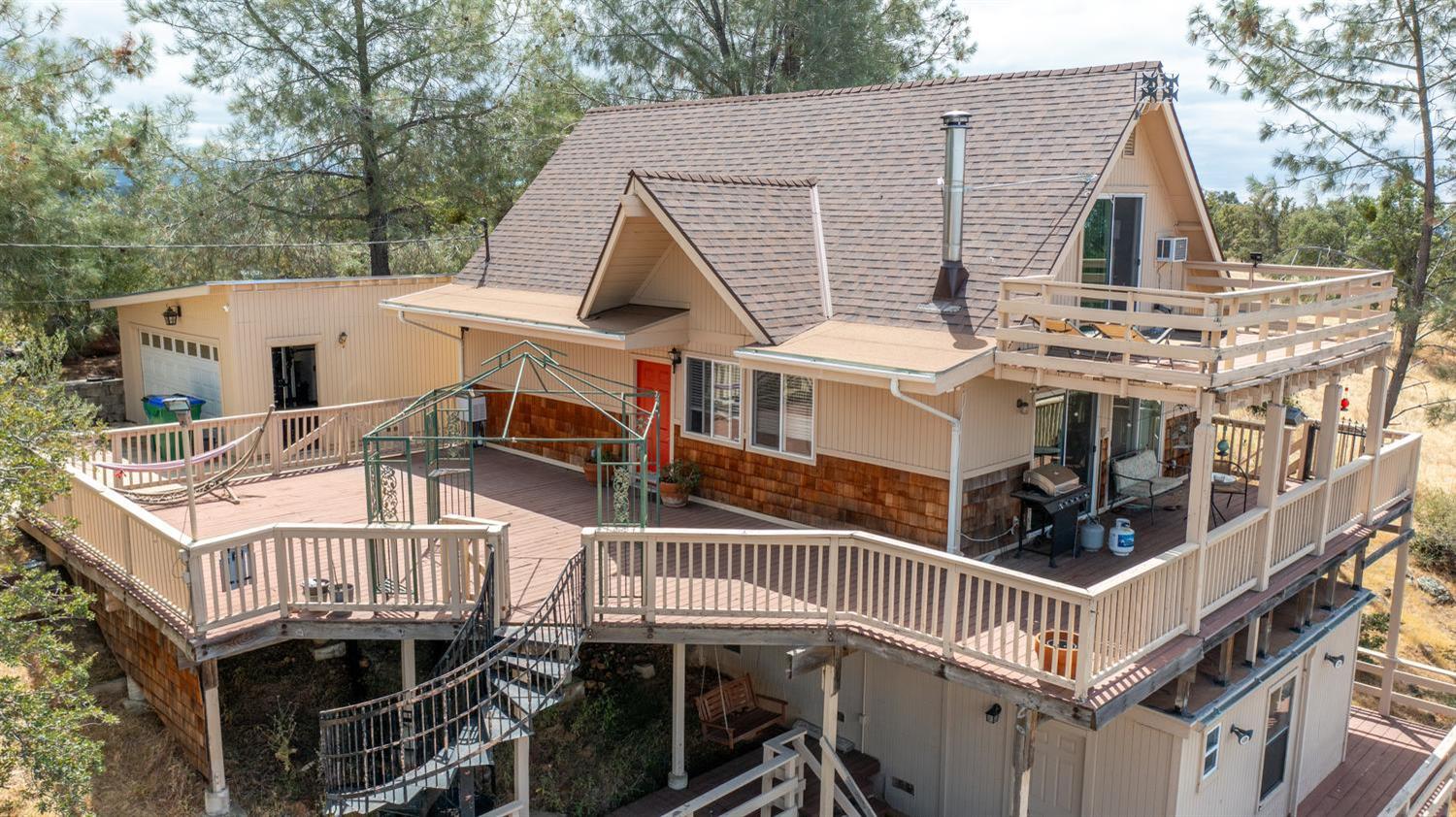 5874 Arbolada Drive