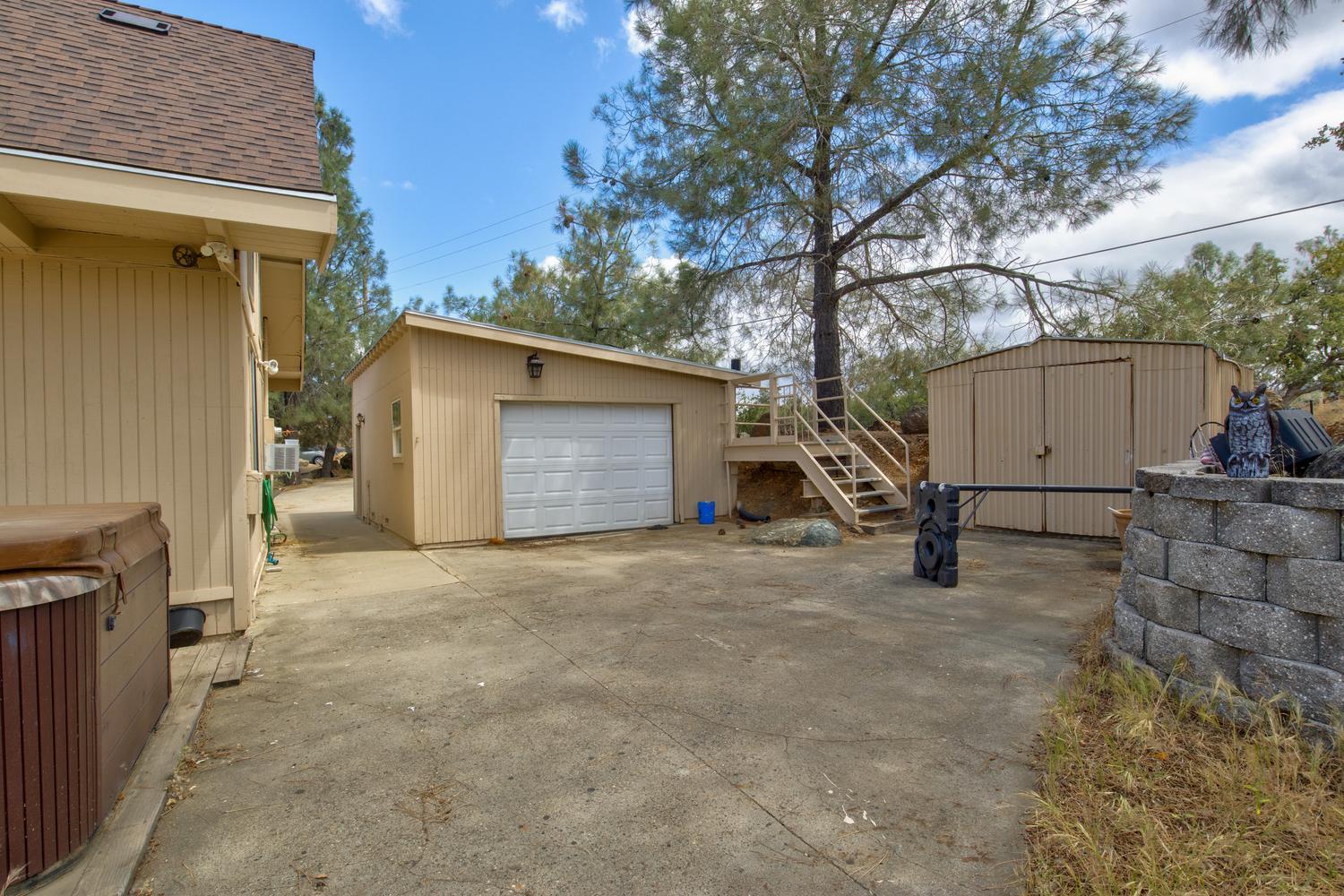 5874 Arbolada Drive