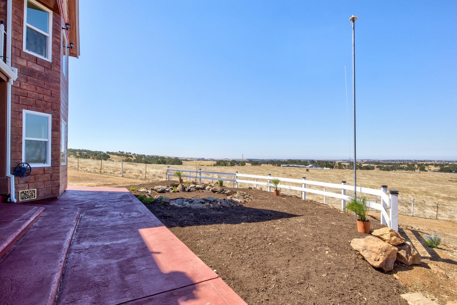 4411 La Grange Road