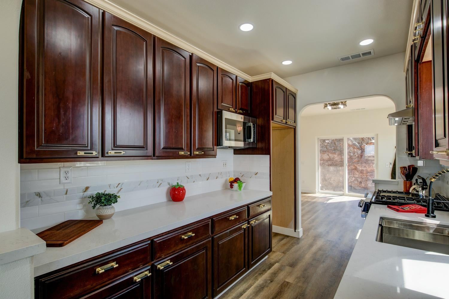 4411 La Grange Road