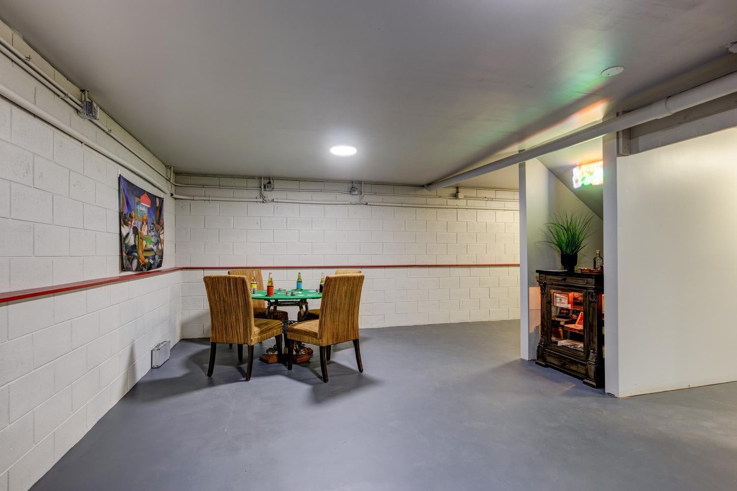 4411 La Grange Road