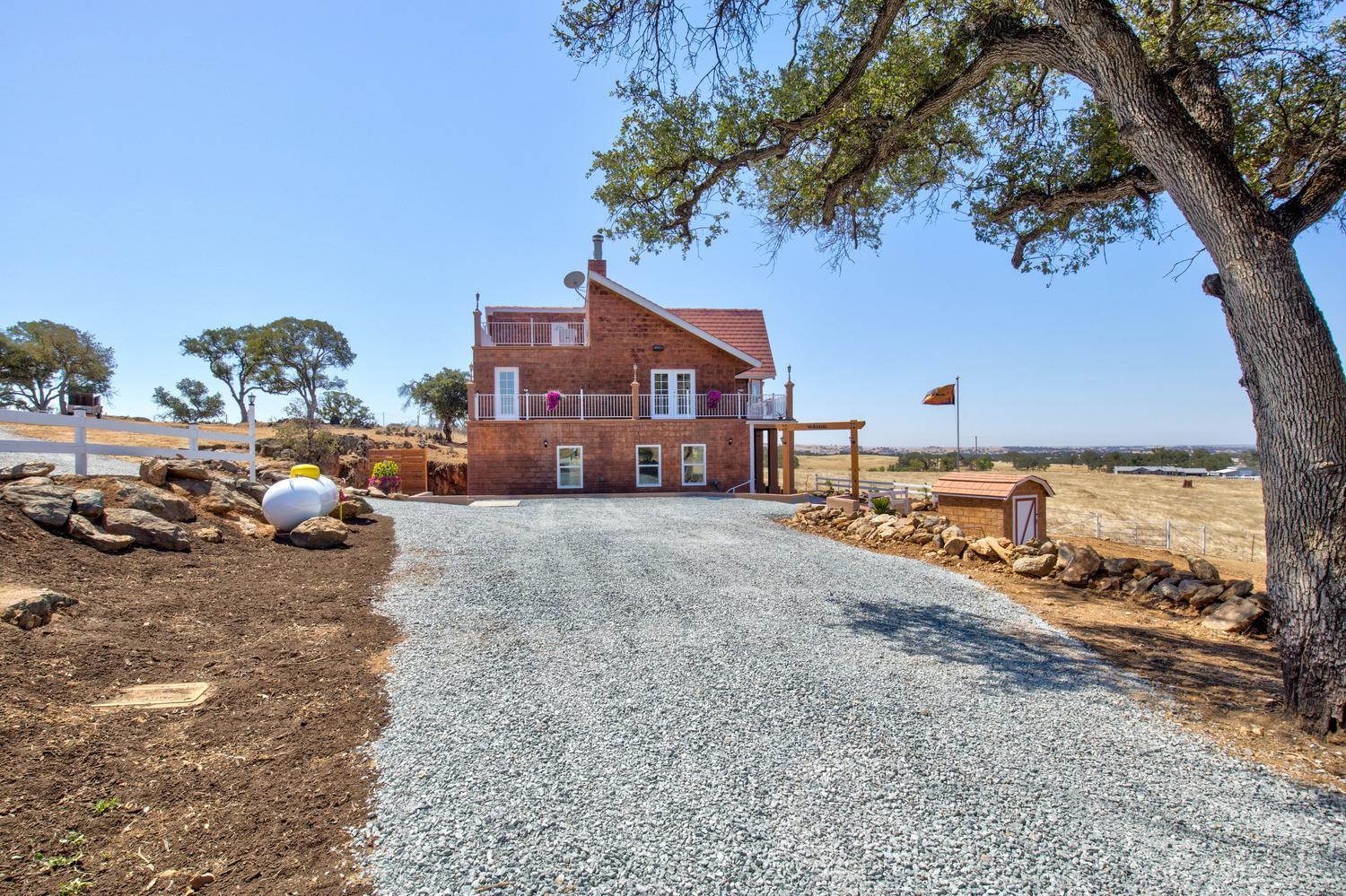 4411 La Grange Road