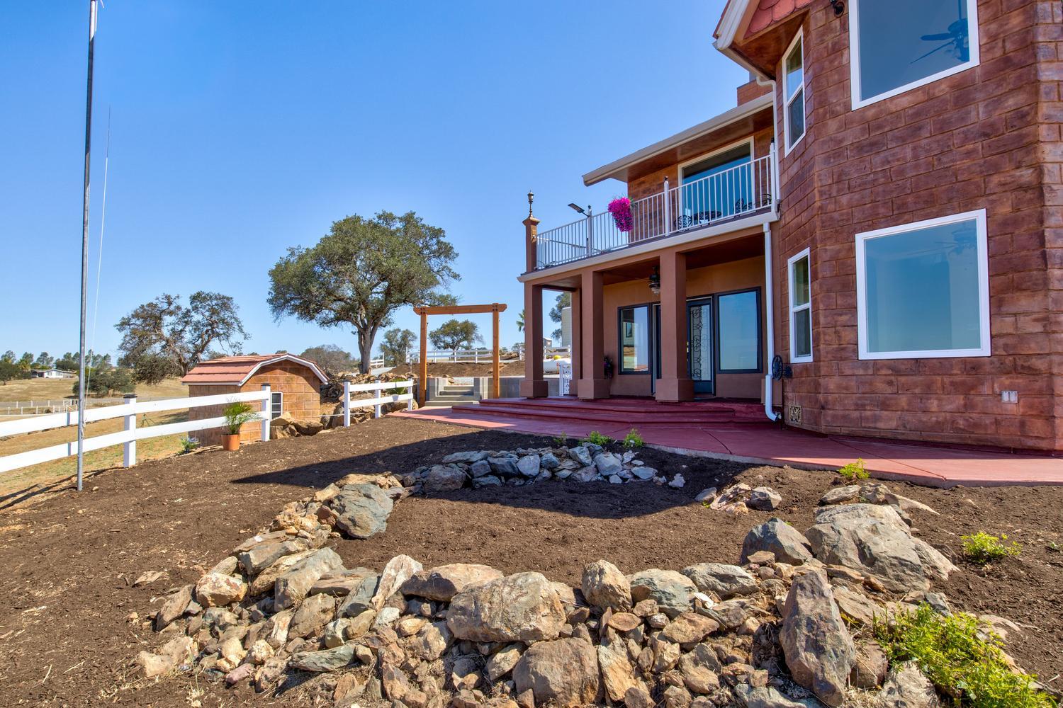 4411 La Grange Road