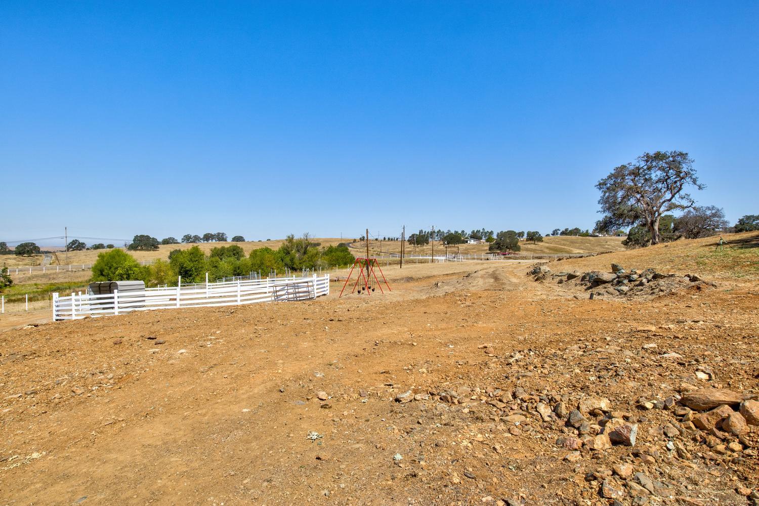 4411 La Grange Road