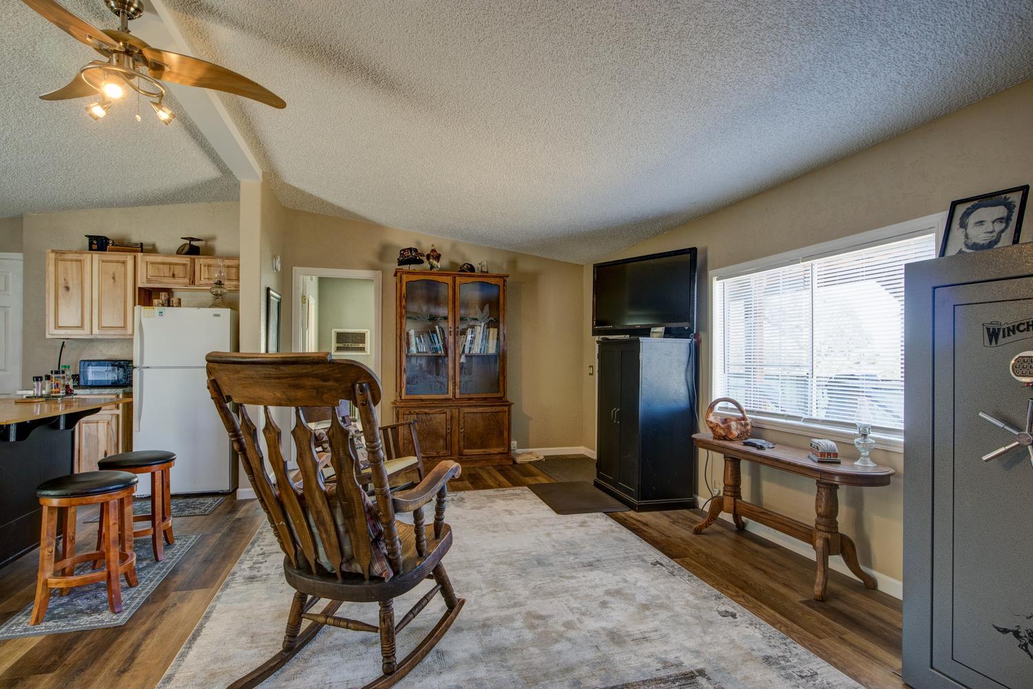 3343 Jasmin Court