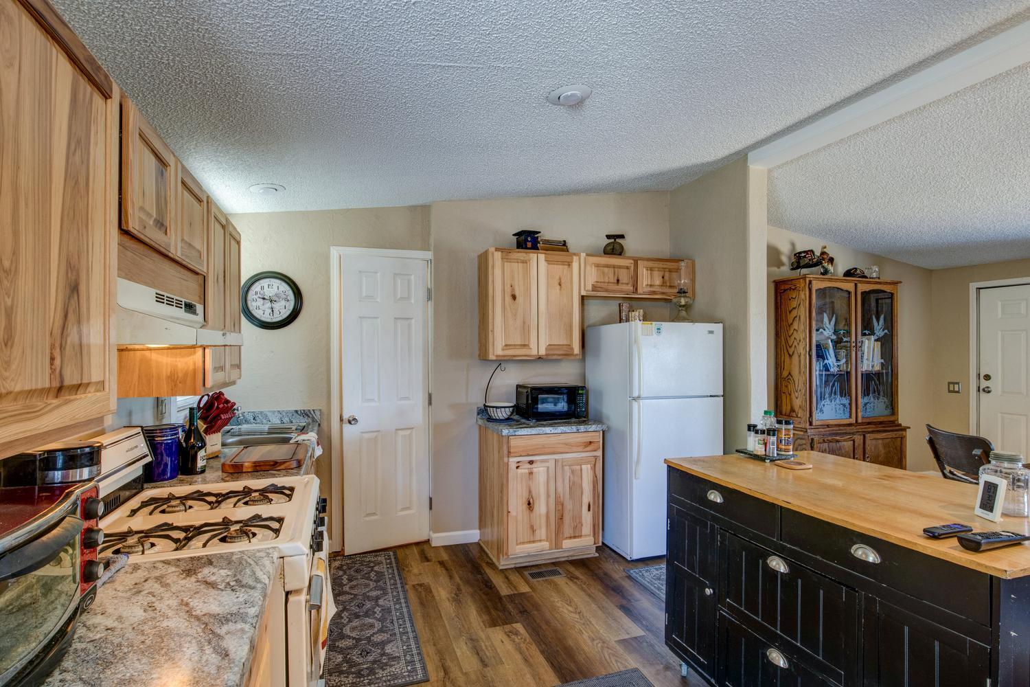 3343 Jasmin Court