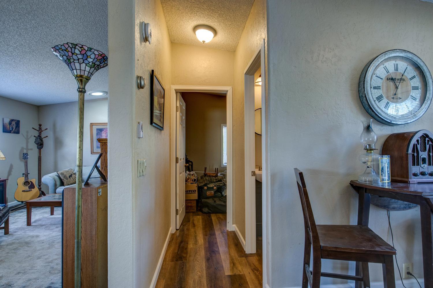 3343 Jasmin Court