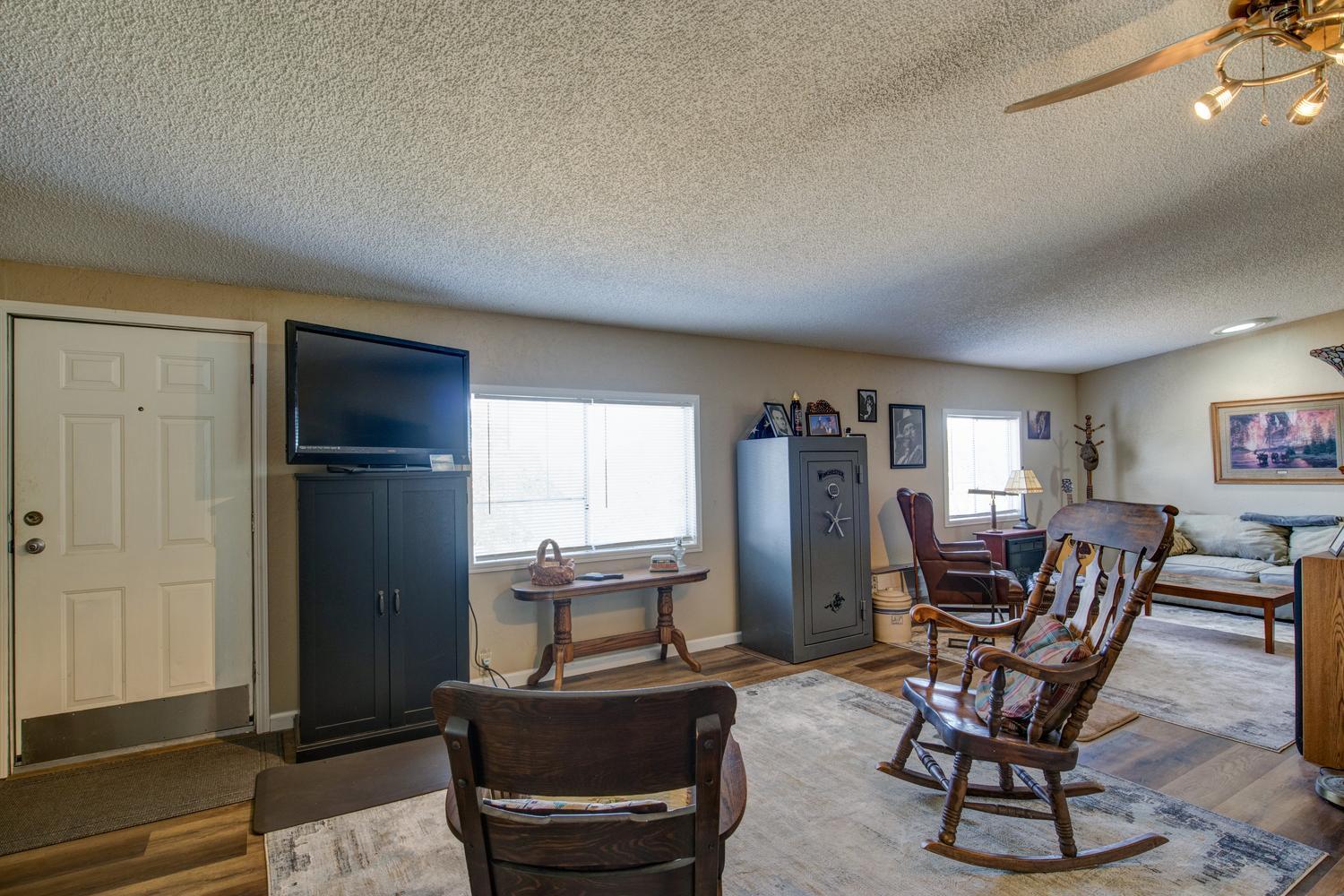 3343 Jasmin Court