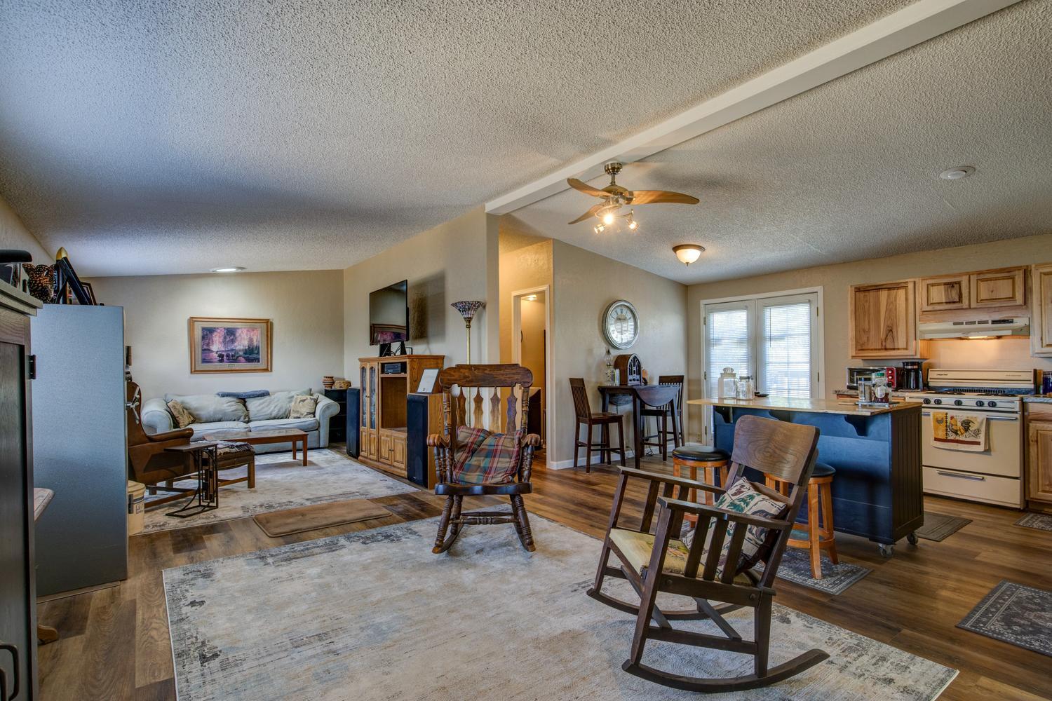 3343 Jasmin Court