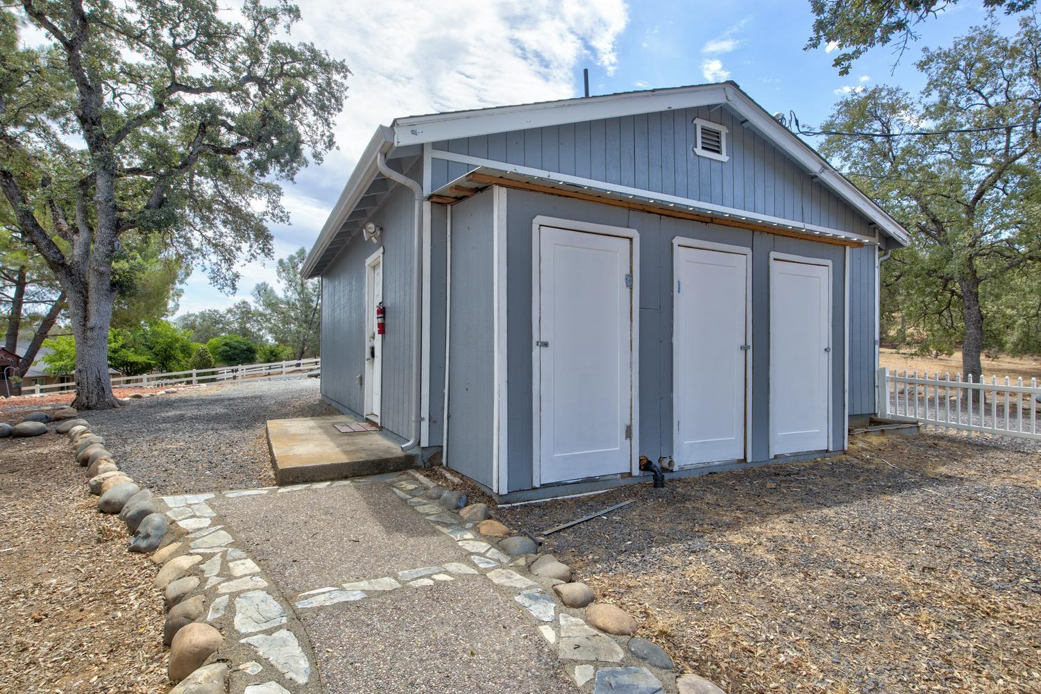 5887 Enramada Drive