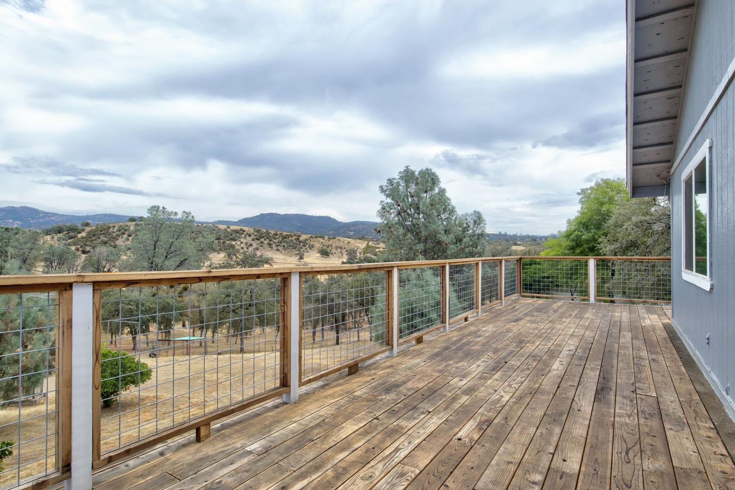 5887 Enramada Drive