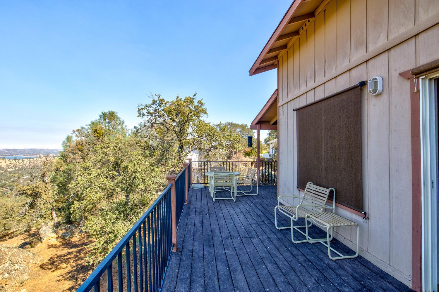 4832 Enramada Drive