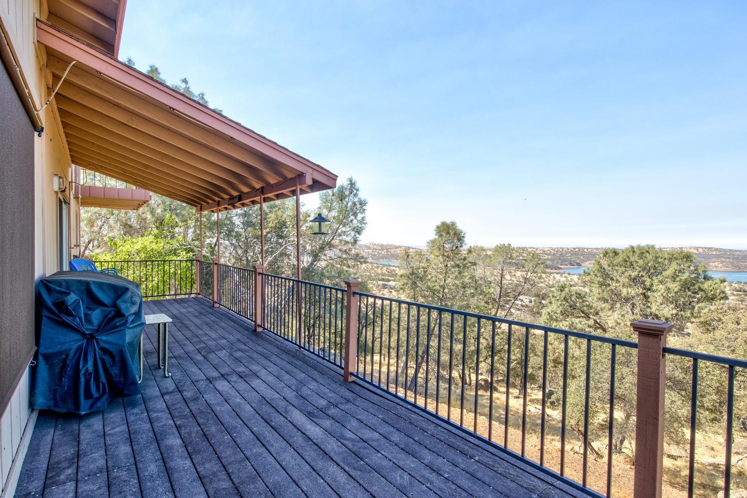 4832 Enramada Drive