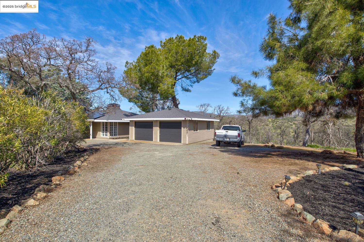 6010 Frio Court