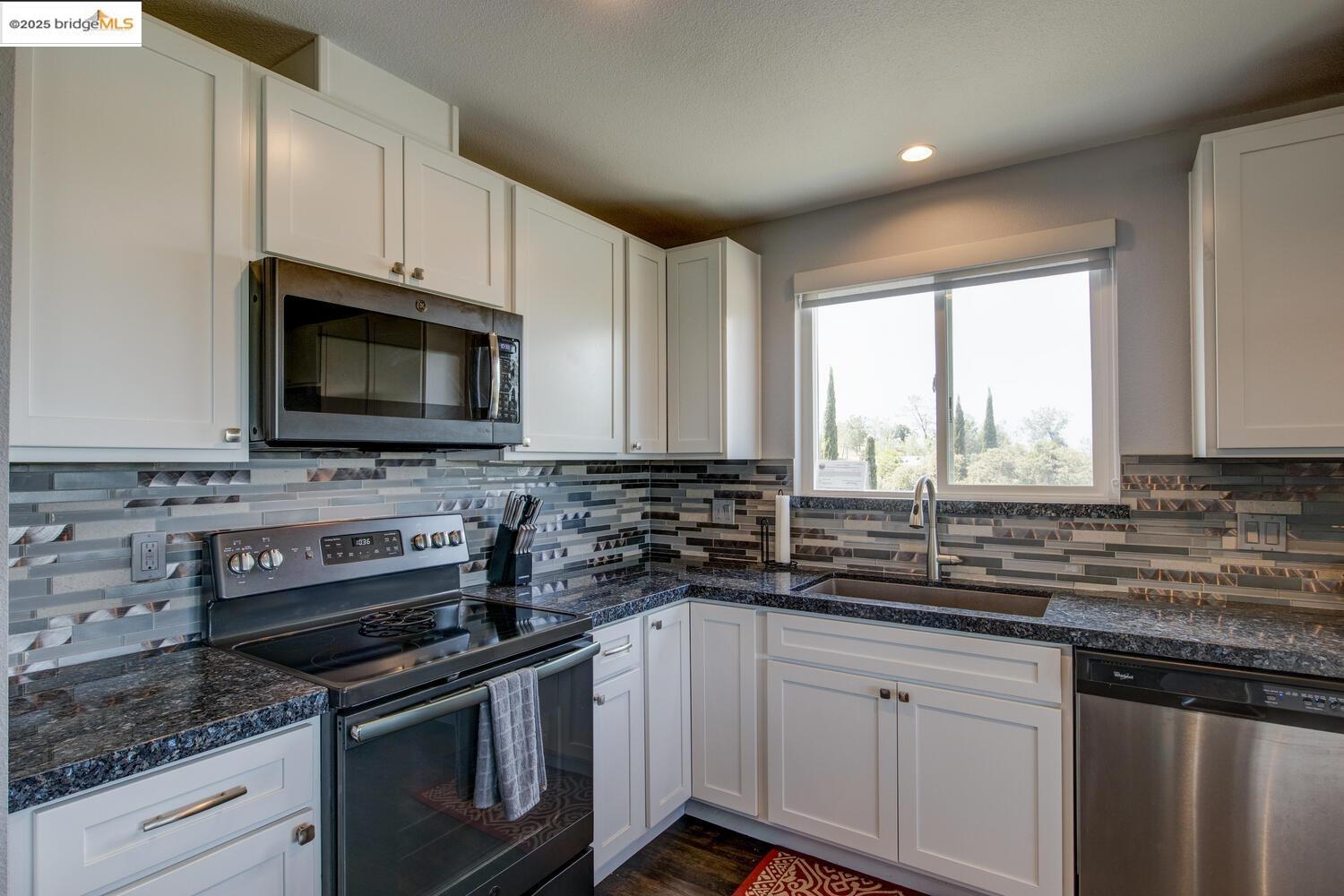 13520 Hoyito Circle