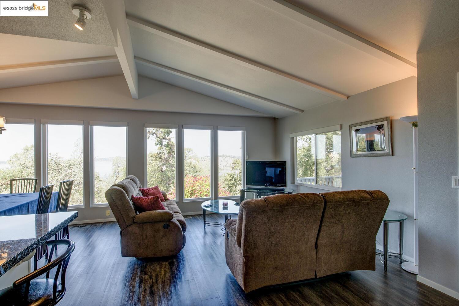 13520 Hoyito Circle