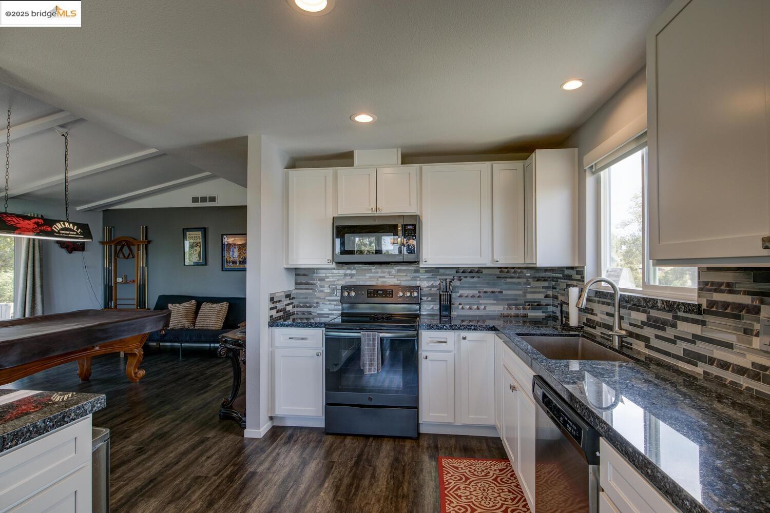 13520 Hoyito Circle