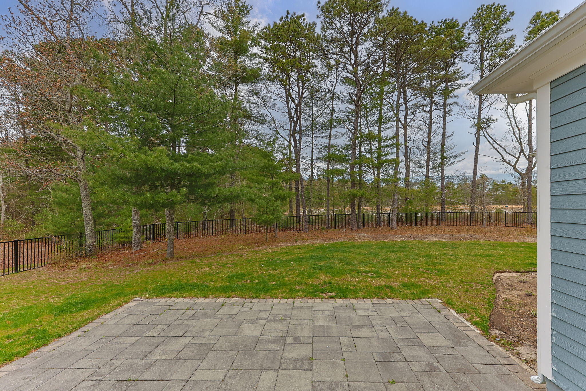 7 Nicklaus Way