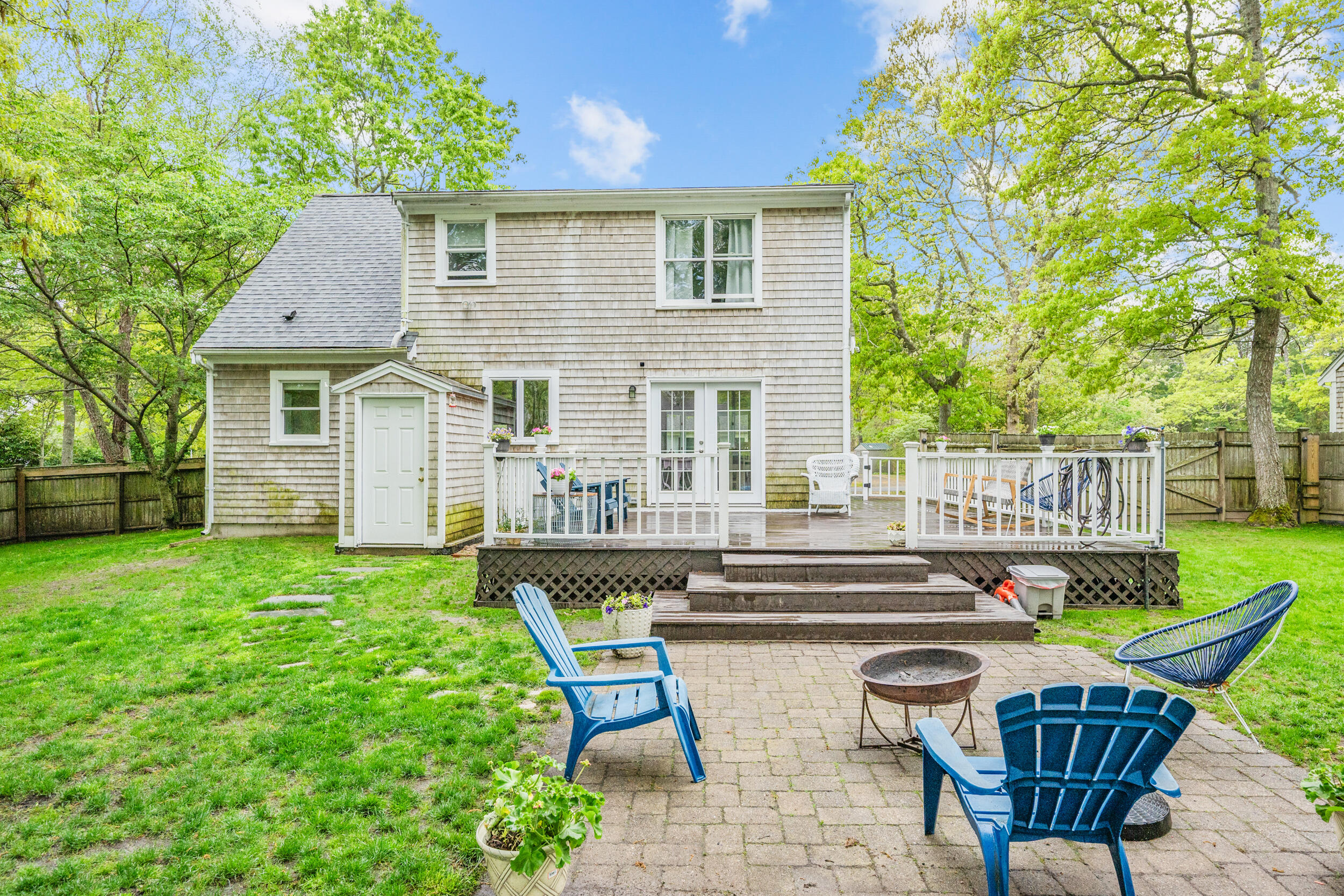 12 Anthony Drive