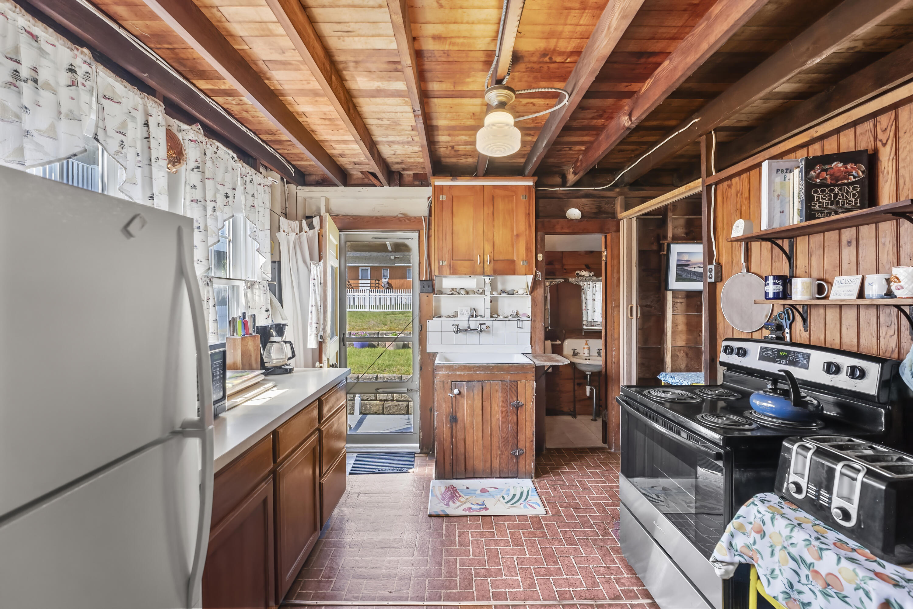 5 Spurr Road