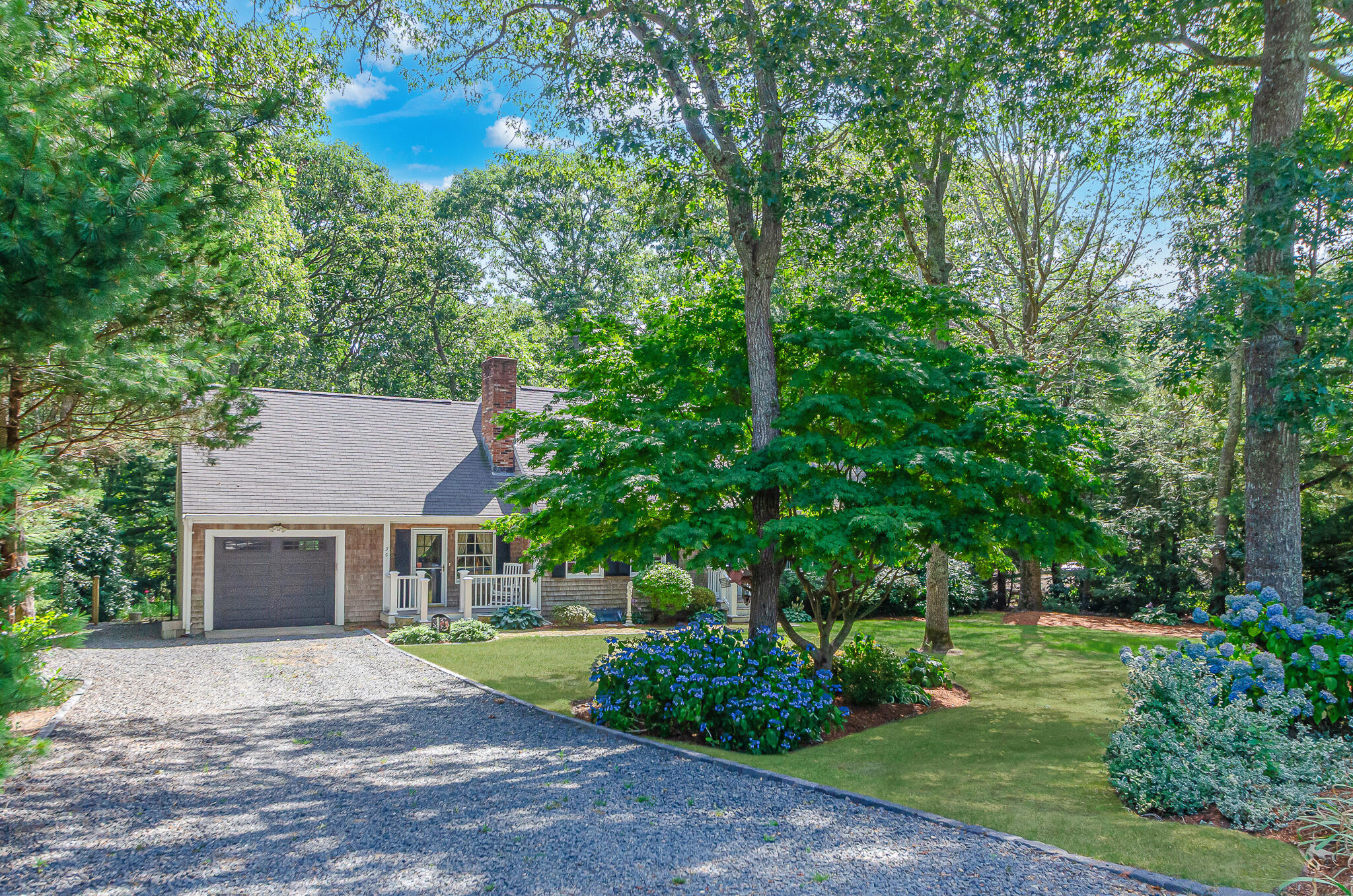 35 Meadow Haven Drive