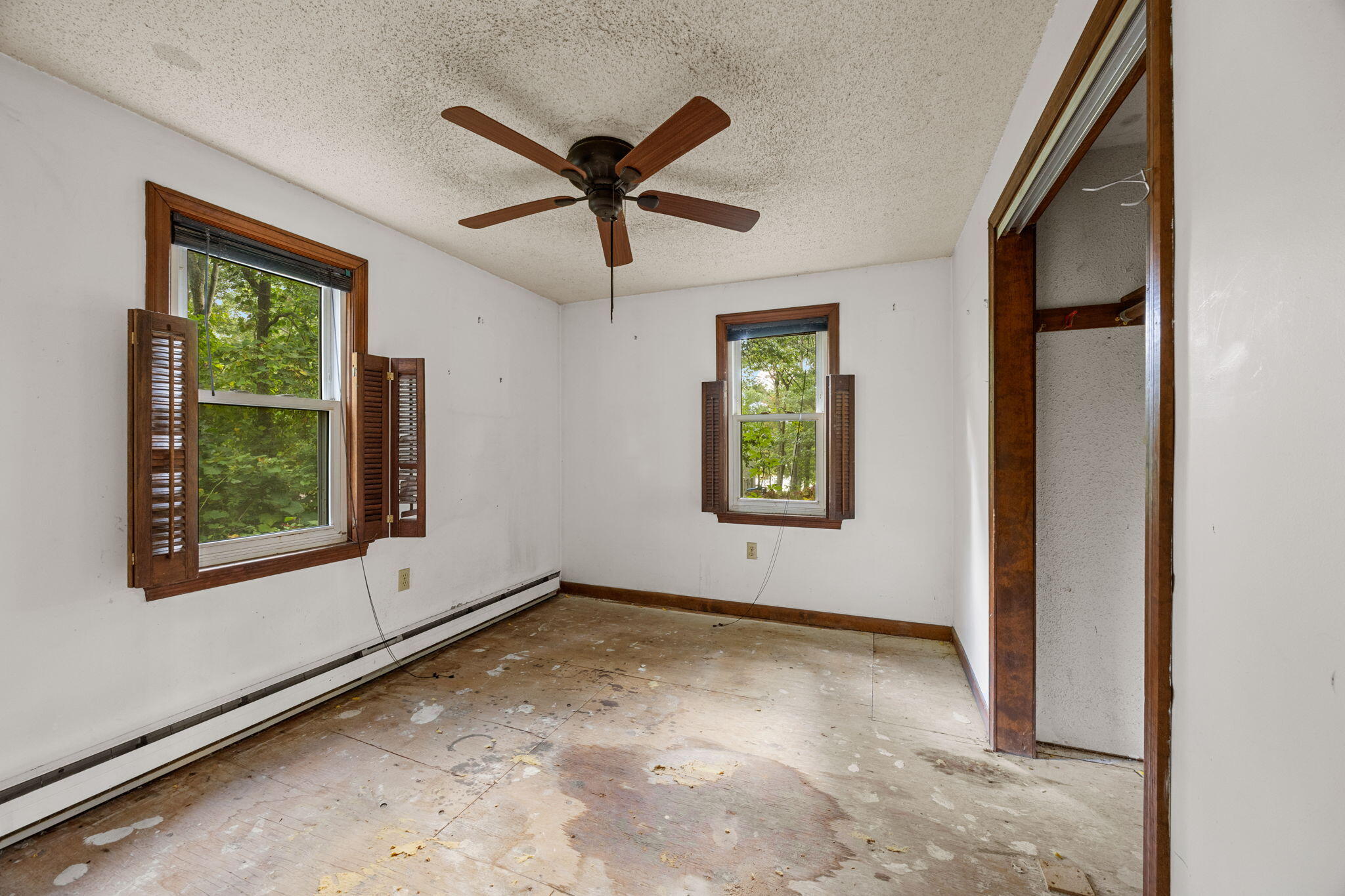 11 Shallow Pond Lane