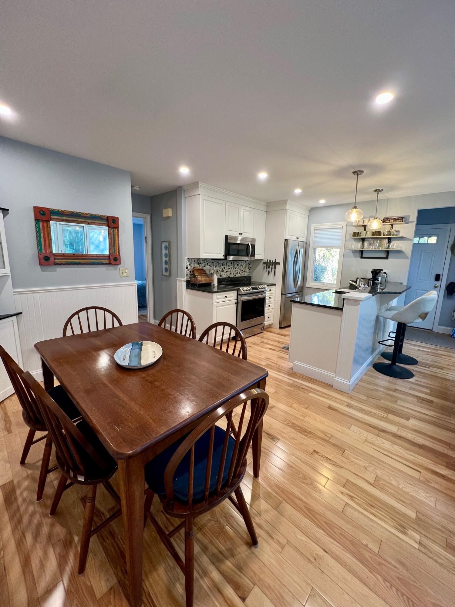 6 Trevor Lane UNIT 6, Brewster Unit: UNIT 6