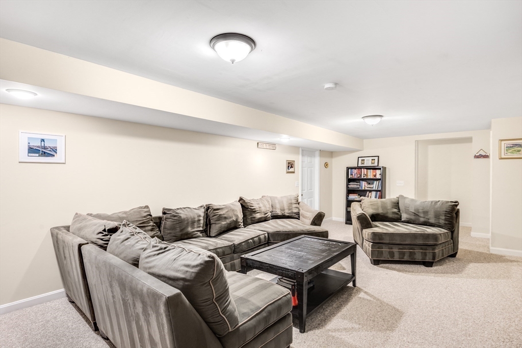 141 Cairn Ridge Rd