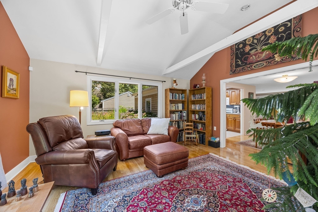 149 Sheaffer Rd