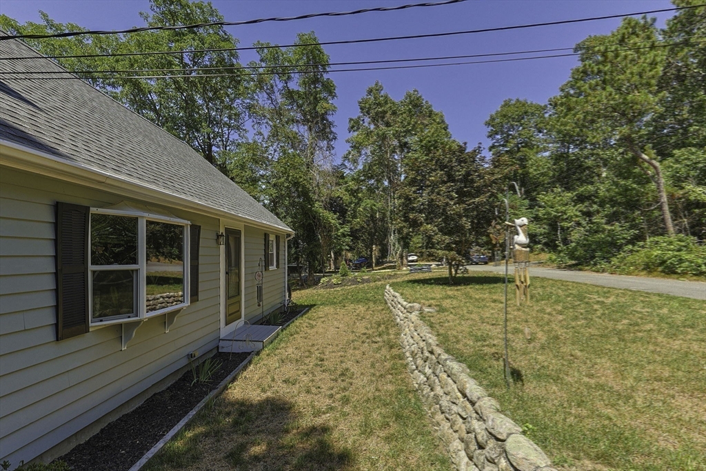 20 Veronica Ln