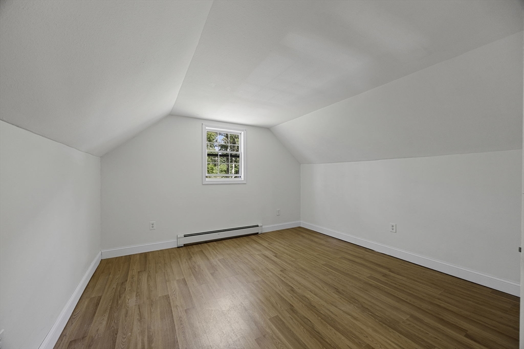 20 Veronica Ln