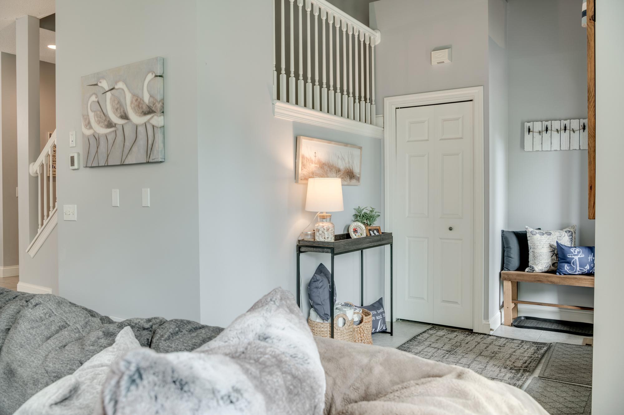 4646 Island View Drive
