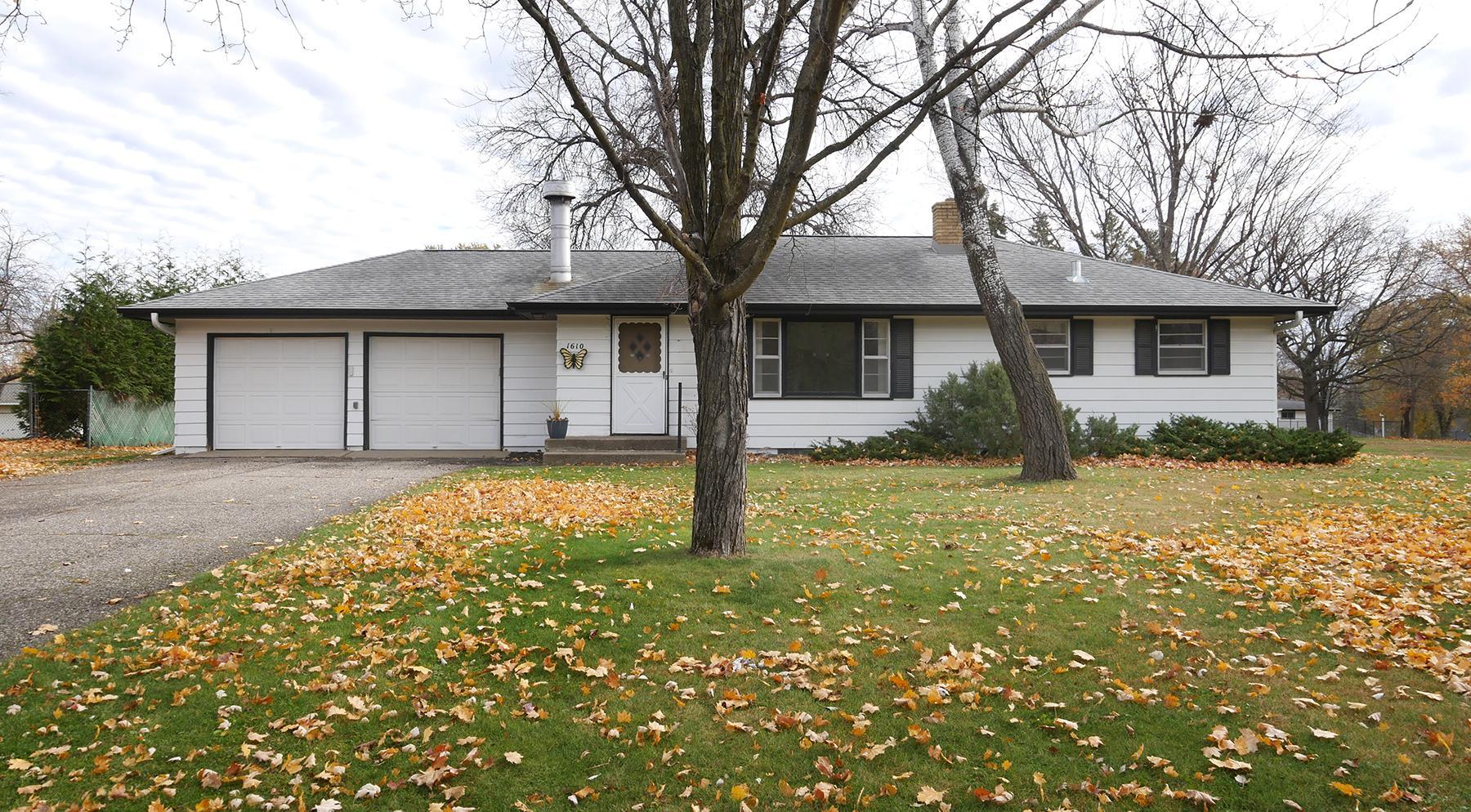 1610 Garland Lane N