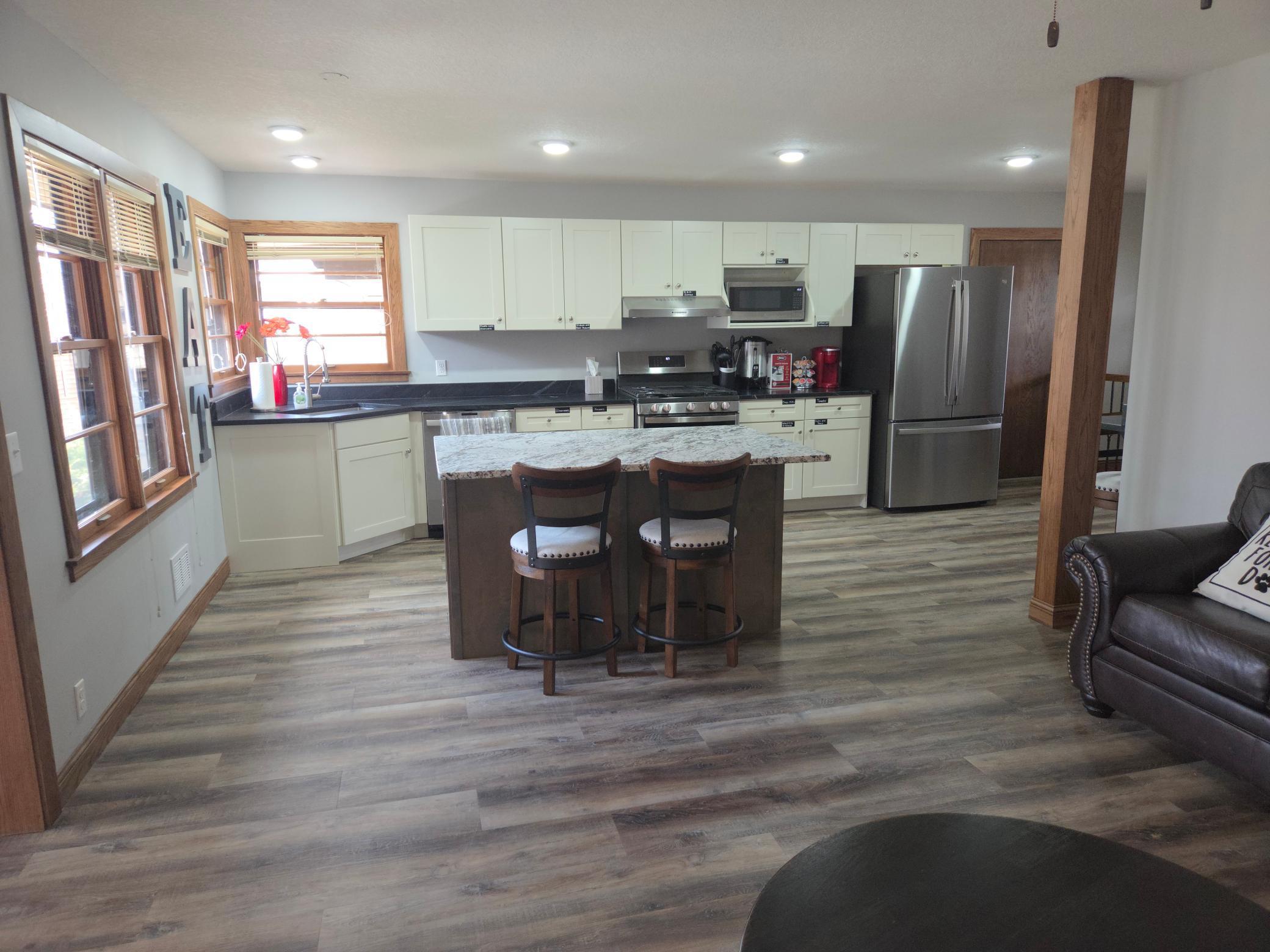3546 Pilgrim Lane N