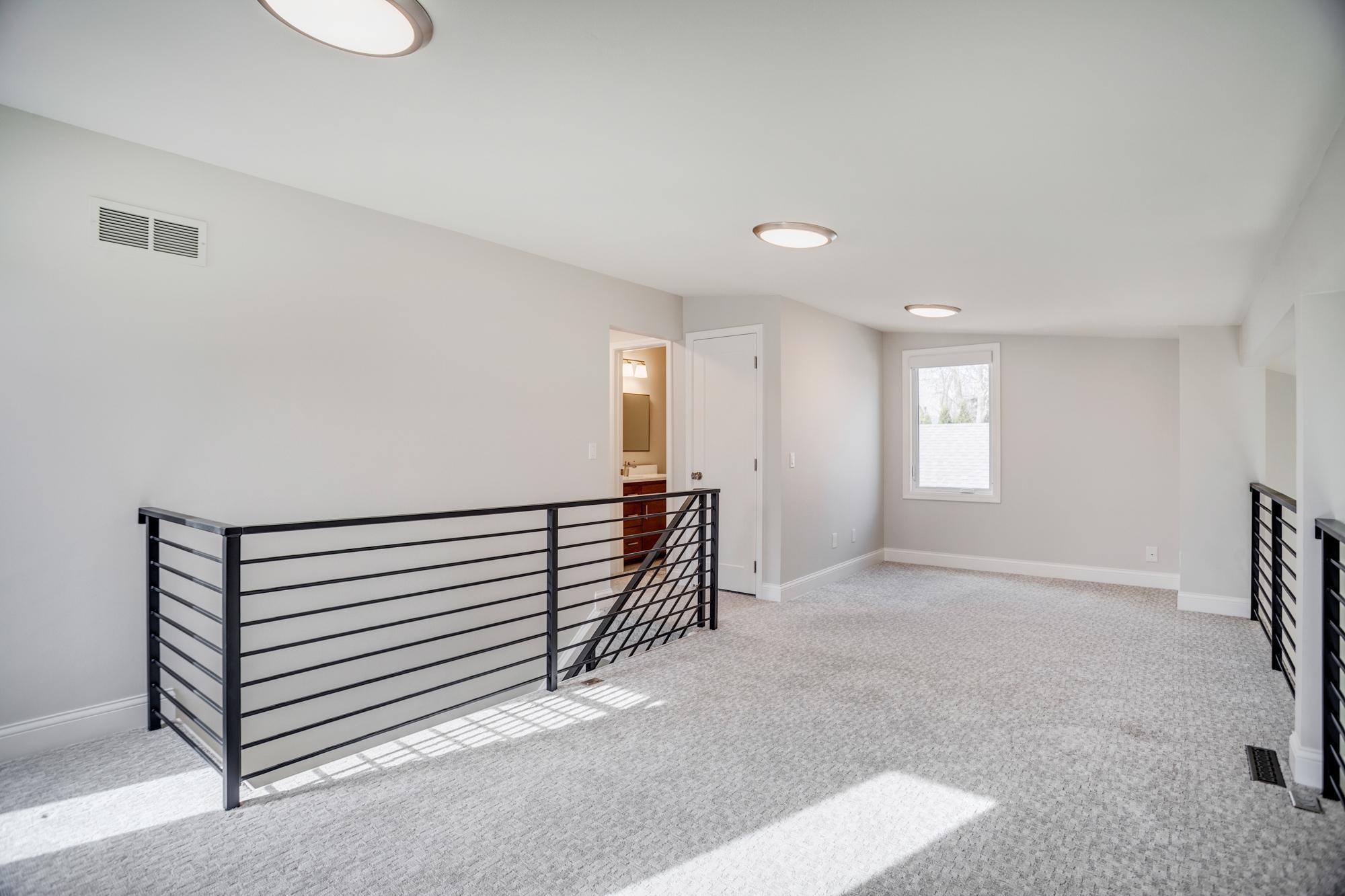 3546 Pilgrim Lane N