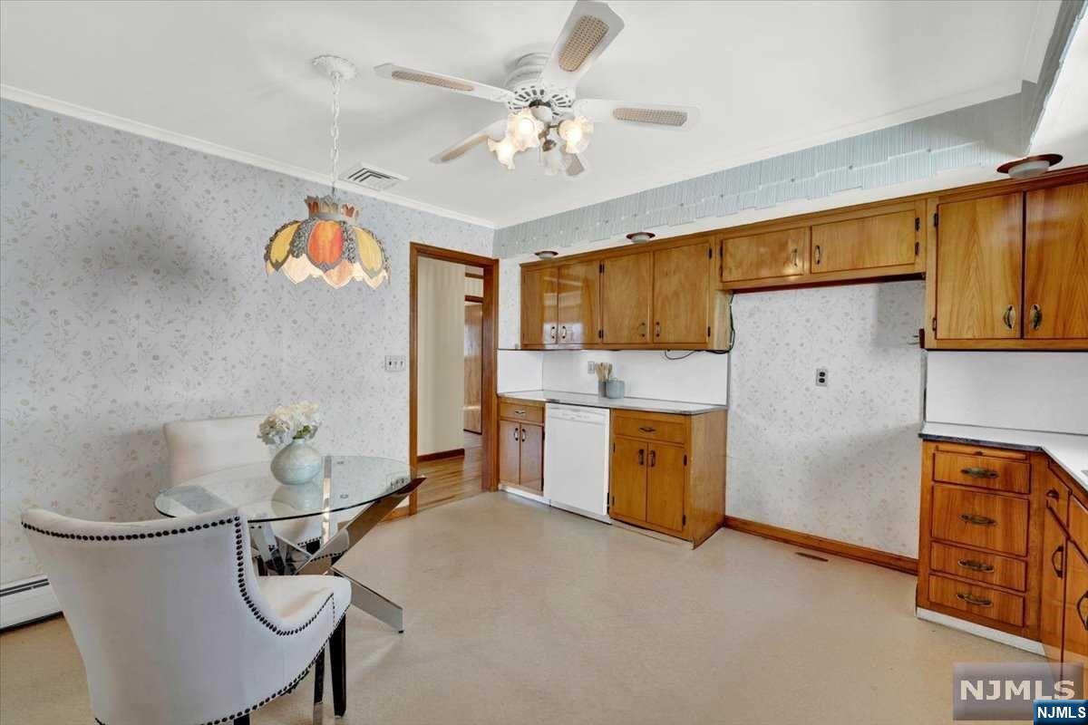 631 Chestnut Place