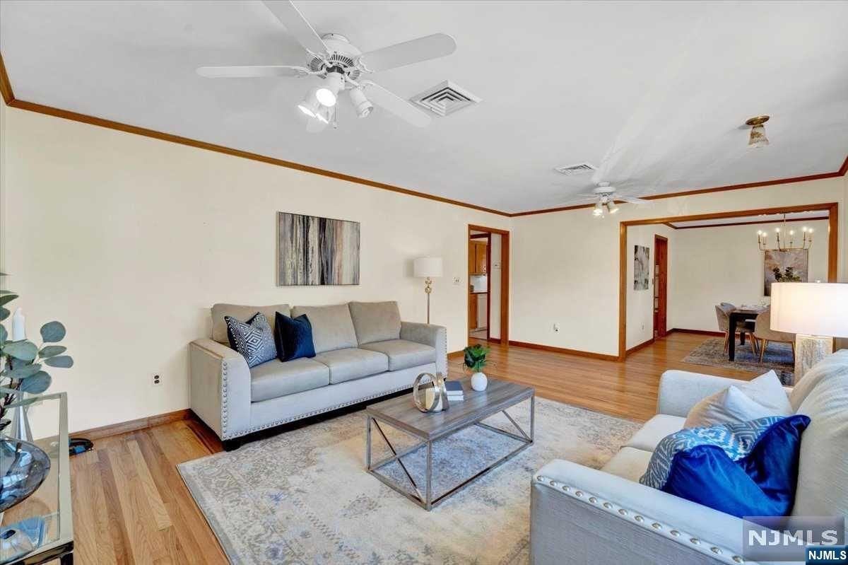631 Chestnut Place