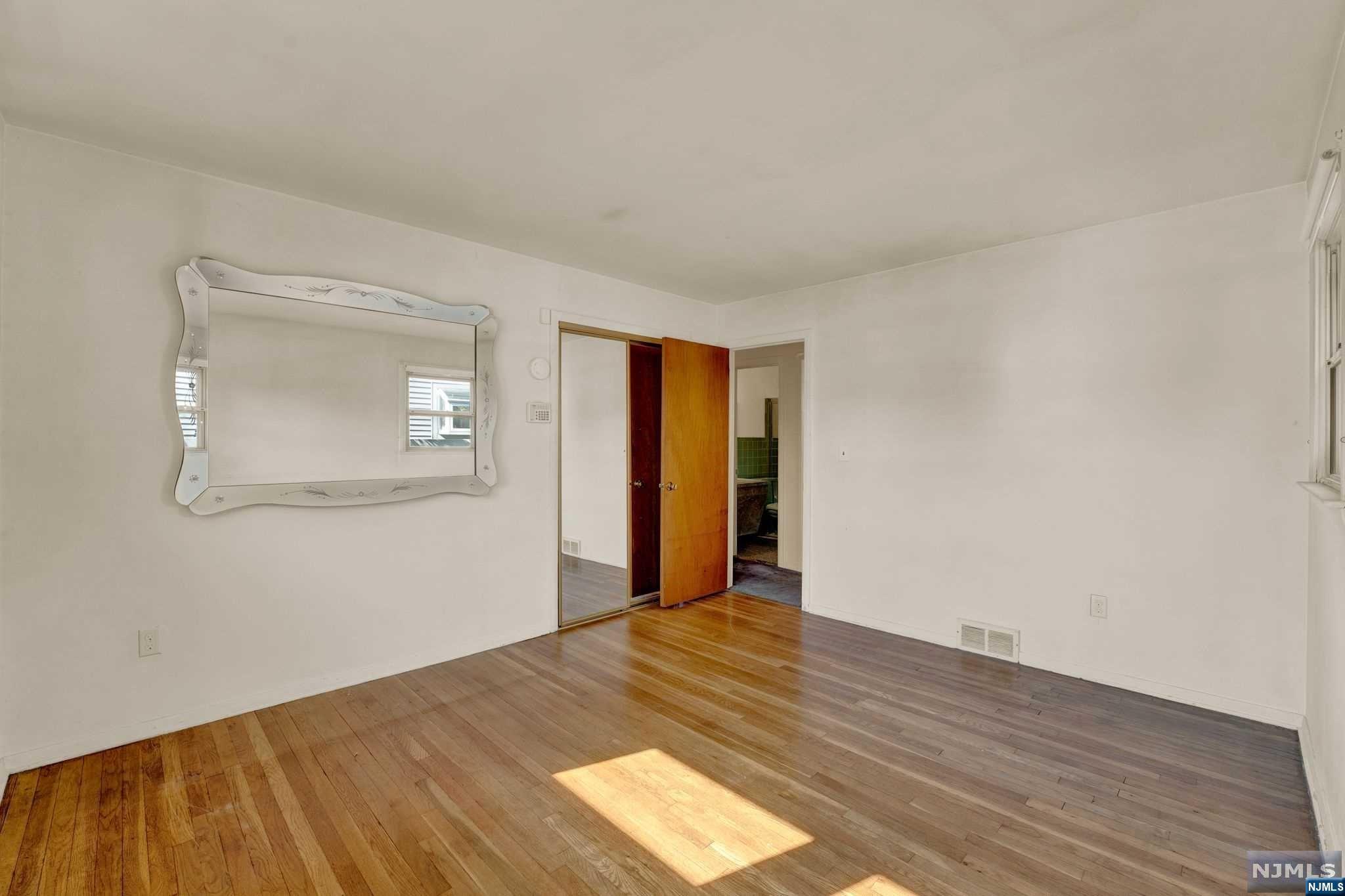 675 8th Street