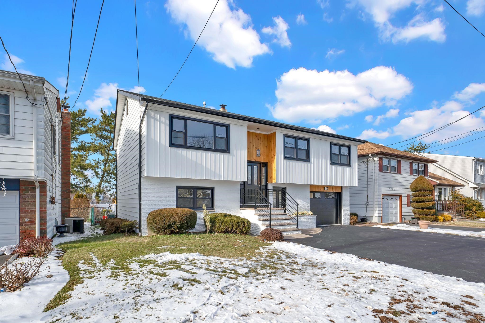 150 MEADOW LANE