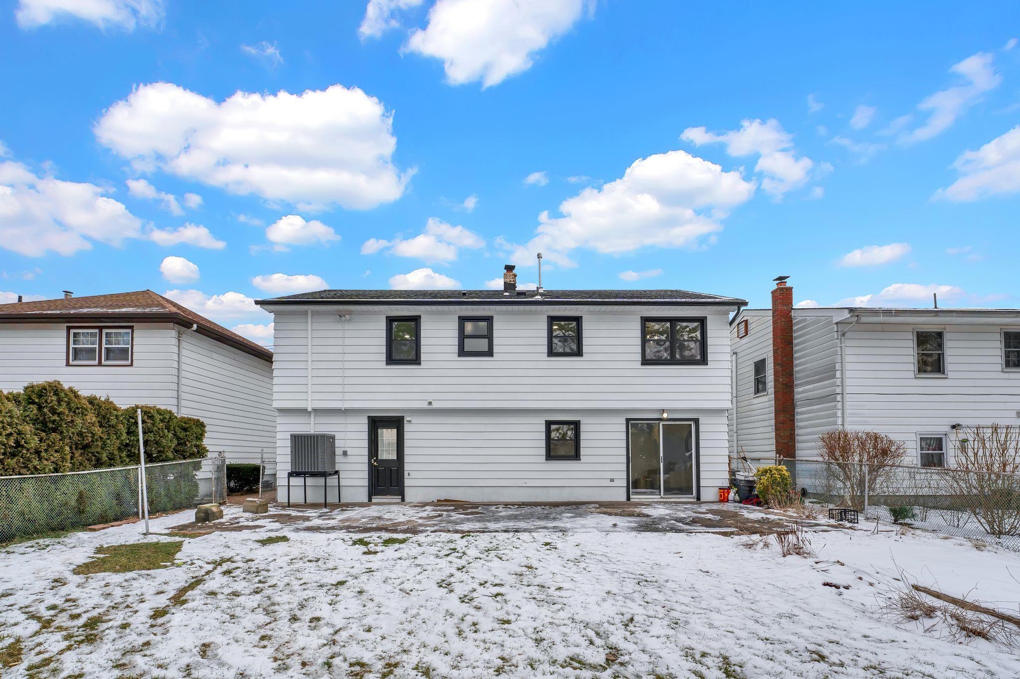 150 MEADOW LANE