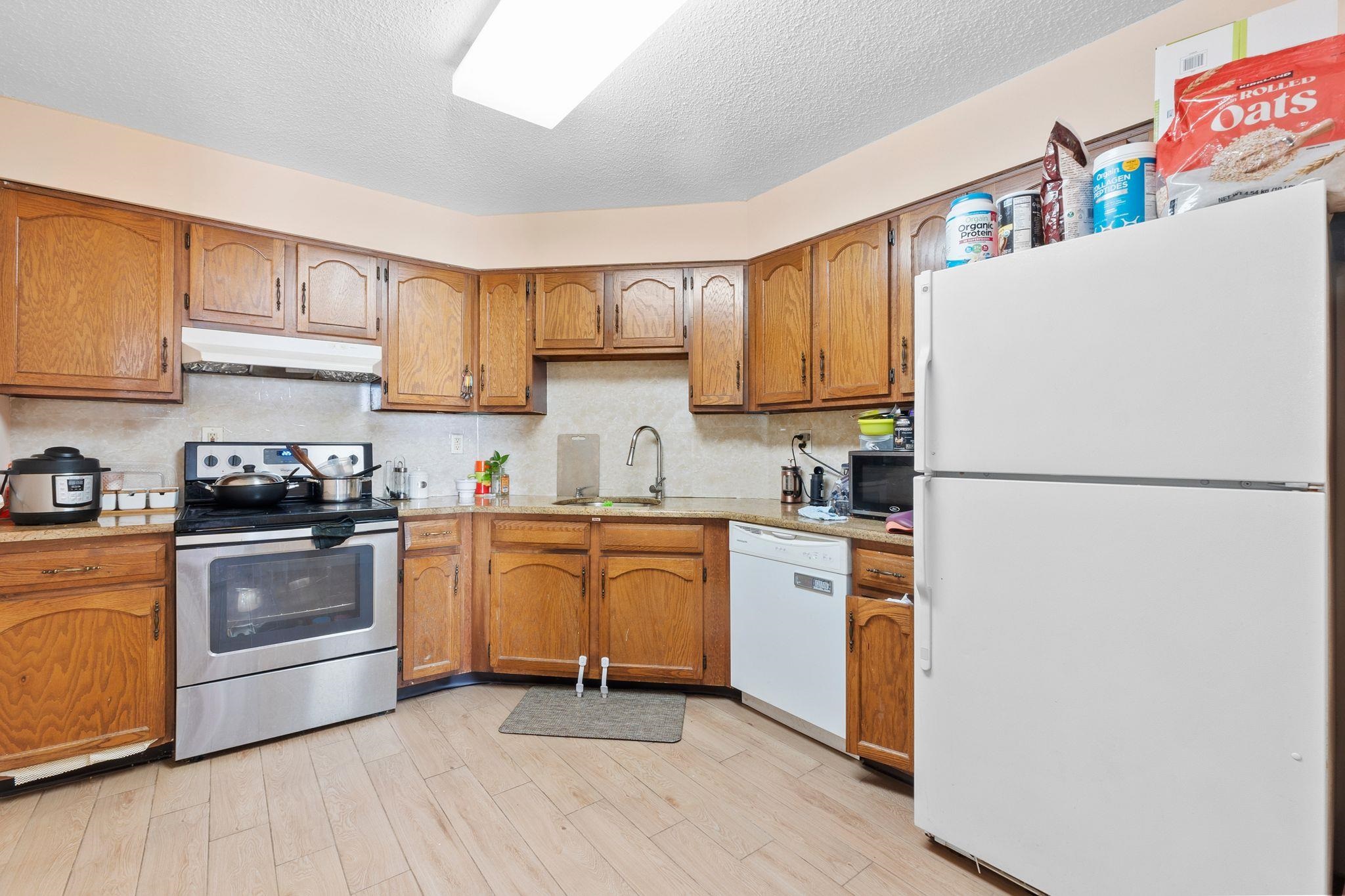 2038 HARMON COVE TOWER