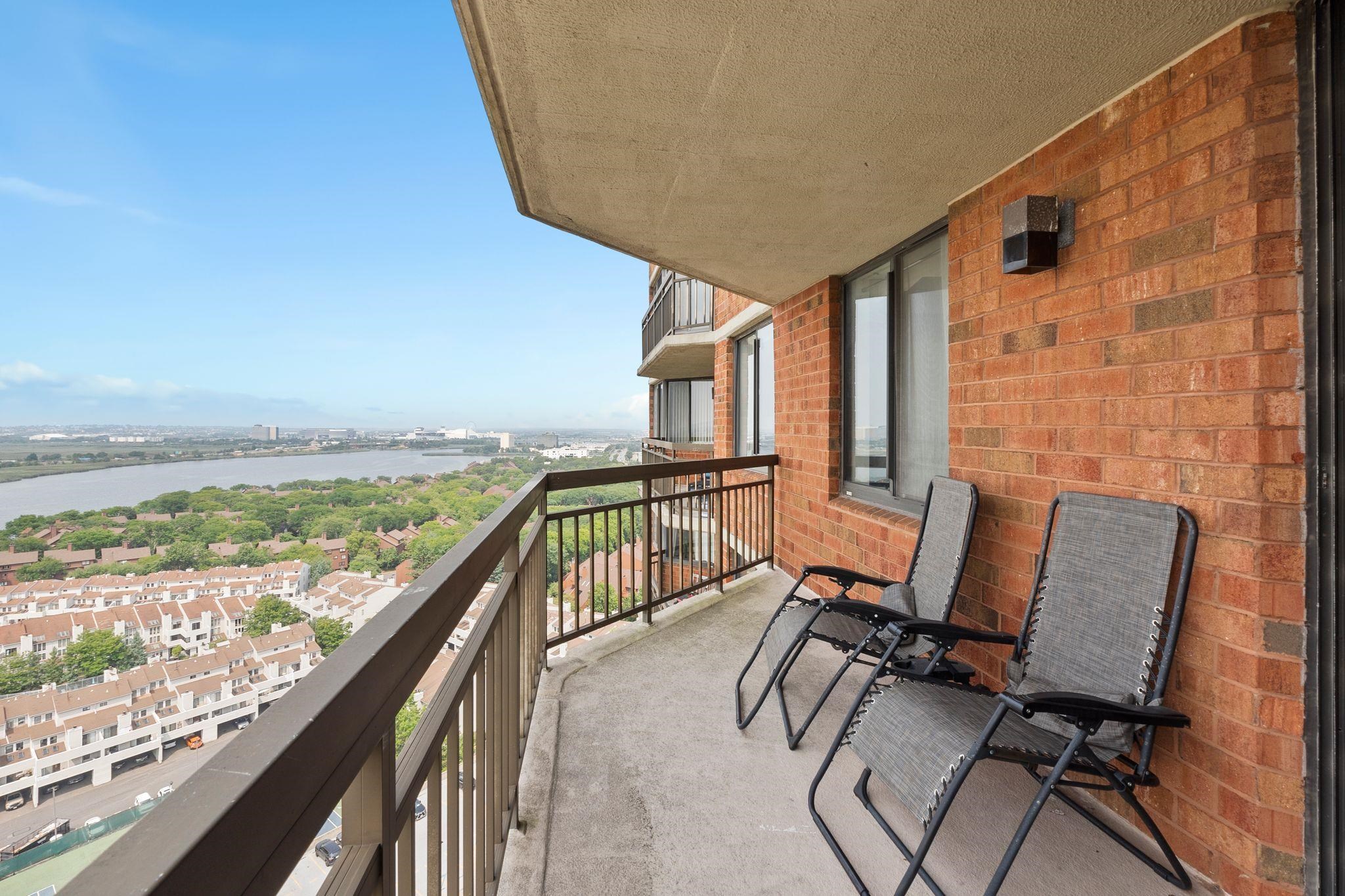 2038 HARMON COVE TOWER